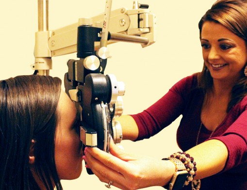 Dr. Fowler examines a patient at Advanced Vision Center.