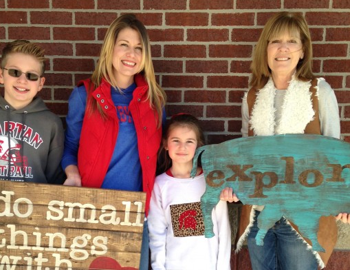 (L to R): Jaxon Stevens, Bixby student; Jackie Stevens, Vice President of Bixby North Elementary PTA and Agora Craft Market Chair; Julianne Stevens, Bixby student and Diane Griffin, retired teacher and vendor with her company Share Joy.