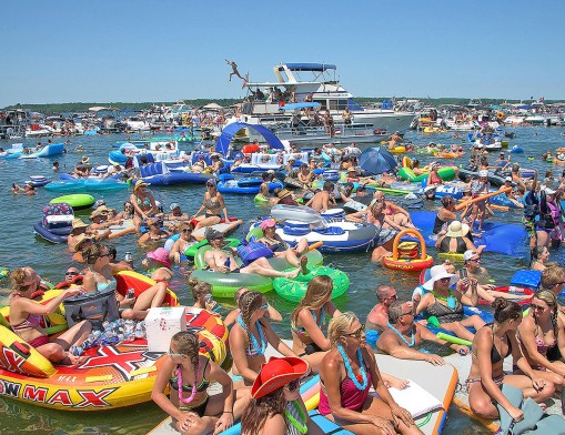 Aquapalooza Grand Lake 2018 was a fantastic party and this year's event, Saturday, July 20, promises to be bigger and better than ever. Don't miss out on Grand Lake's largest on-the-water concert and raft up.