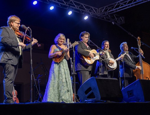 Rhonda Vincent and The Rage during the 2025 Bluegrass & Chili Festival. Photo courtesy of the Bluegrass & Chili Festival, August 2026.