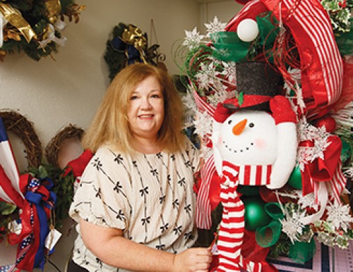 Shannon Mayville, owner of An Array of Wreaths, invites you to experience the beauty of unique florals.
VN Value News Magazine & Values Inc. photo, November, 2025