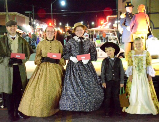 Costume winners from a past Dickens on the Boulevard.