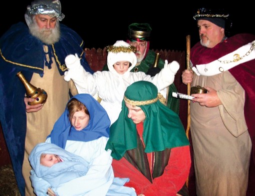 Experience the greatest story ever told at Christview 
Christian Church’s Bethlehem Walk, a free outdoor walk 
through a living nativity.