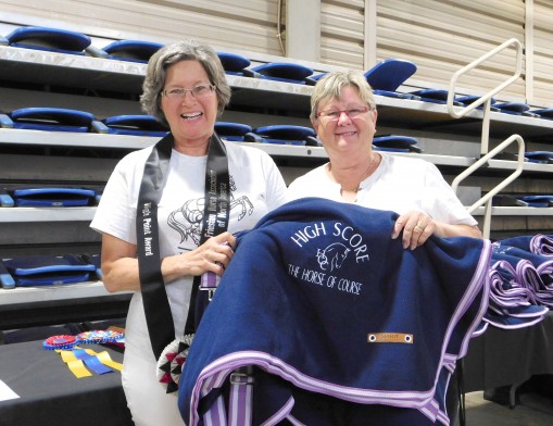 Beth Haist of The Horse of Course (right) and winner Patty Couch (left). (Photo courtesy of The Horse of Course)