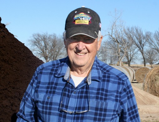 Don Hansen serves as mentor for Soil Smart Partners, a startup company offering specialty soils for individuals and contractors.