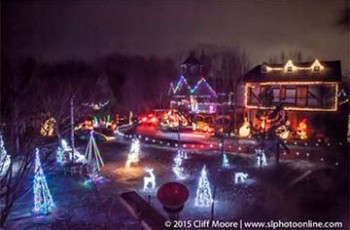 Castle Holiday Hayride
Nov 25 - Dec 25th $5 Per Person (under 1 yrs - free) Bundle up with a cocoa from the Cafe and hop aboard for an old fashioned hayride. Photo courtesy of the Castle of Muskogee.