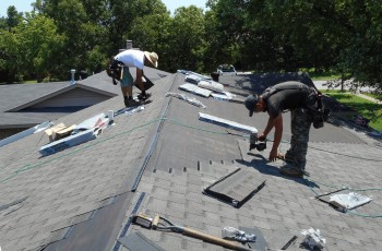 From roof repair to roof replacement, the professionals at Dun-Rite provide service to the Greater Tulsa and Northeast Oklahoma area to ensure that their customers get the very best roof for their money.