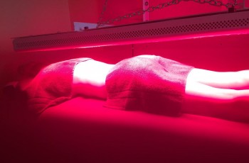 Full Body Light Therapy, or Photobiomodulation, can provide an incredible array of beneficial effects on the body.