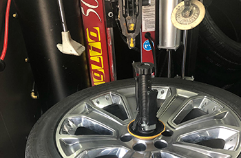 The revolutionary equipment inside the mobile operation includes the Corgi 5000; a tire changing and balancing machine from Italy. It boasts touch-free technology that protects the rims of the wheel and provides more than double the average on balance points.