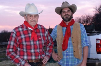 From left, Andy Hogan and Bart Taylor are just two of
many Roper volunteers.