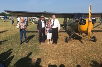 In honor of Will Rogers and Wiley Post being early pioneers and supporters of the once-young aviation industry, it’s not uncommon for Will Rogers and Wiley Post interpreters to arrive and be in attendance at the fly-in.