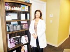 Dr. Mallory Spoor-Baker suggests the Pearl for patients who want significant surface exfoliation.
