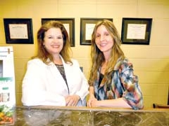 Dr. Mallory Spoor-Baker and her assistant Robynn Sofield at Advanced Cosmetic Medicine.