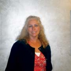 Roberta Wagle, bariatric coordinator at the Lap-Band® Center of Oklahoma at Pinnacle Specialty Hospital.