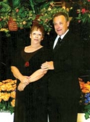 Husband and wife Jeffery and Barbara Tyra are both satisfied patients of Dr. LaButti.