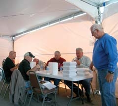 Judges chow down on delicious barbecue at last year’s Boo-B-Que.