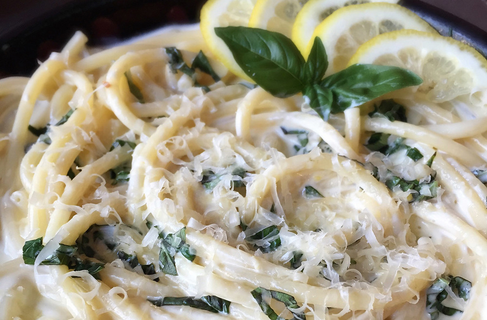 Spaghetti with Lemon, Basil and Cream Sauce